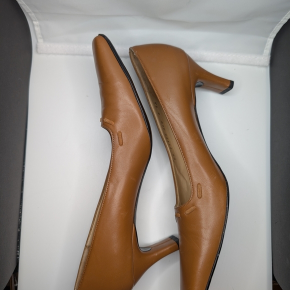 Salvatore Ferragamo Brown Leather Women's Shoes 8 Narrow - Picture 9 of 16